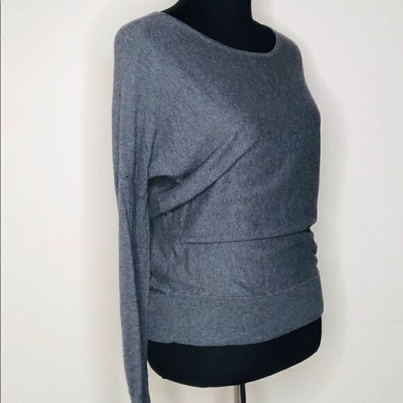 GAP🍃Long-Sleeve Gray Scoop Neck Knit Jersey Top🍃 - Picture 2 of 12